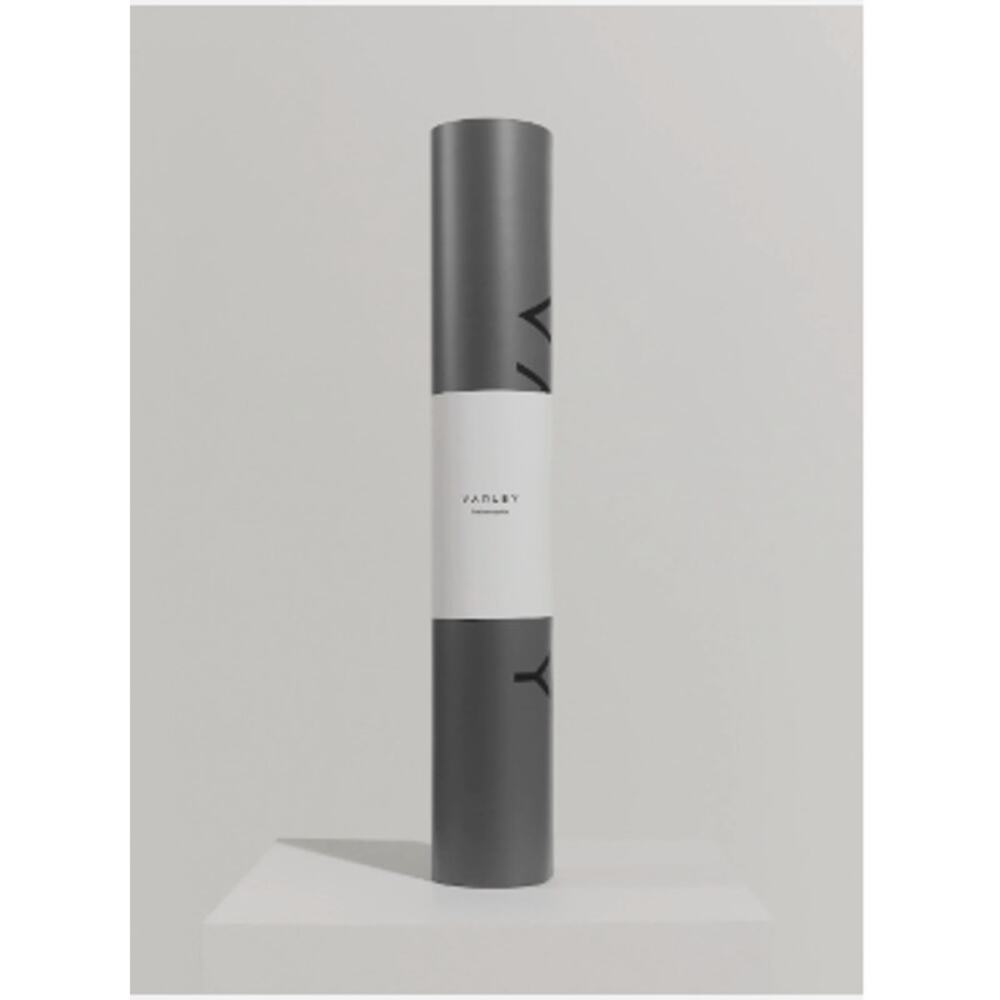 VARLEY Charcoal New Varna Yoga Mat The Everyday‎ Small: 70.9 x 26.8in NWT